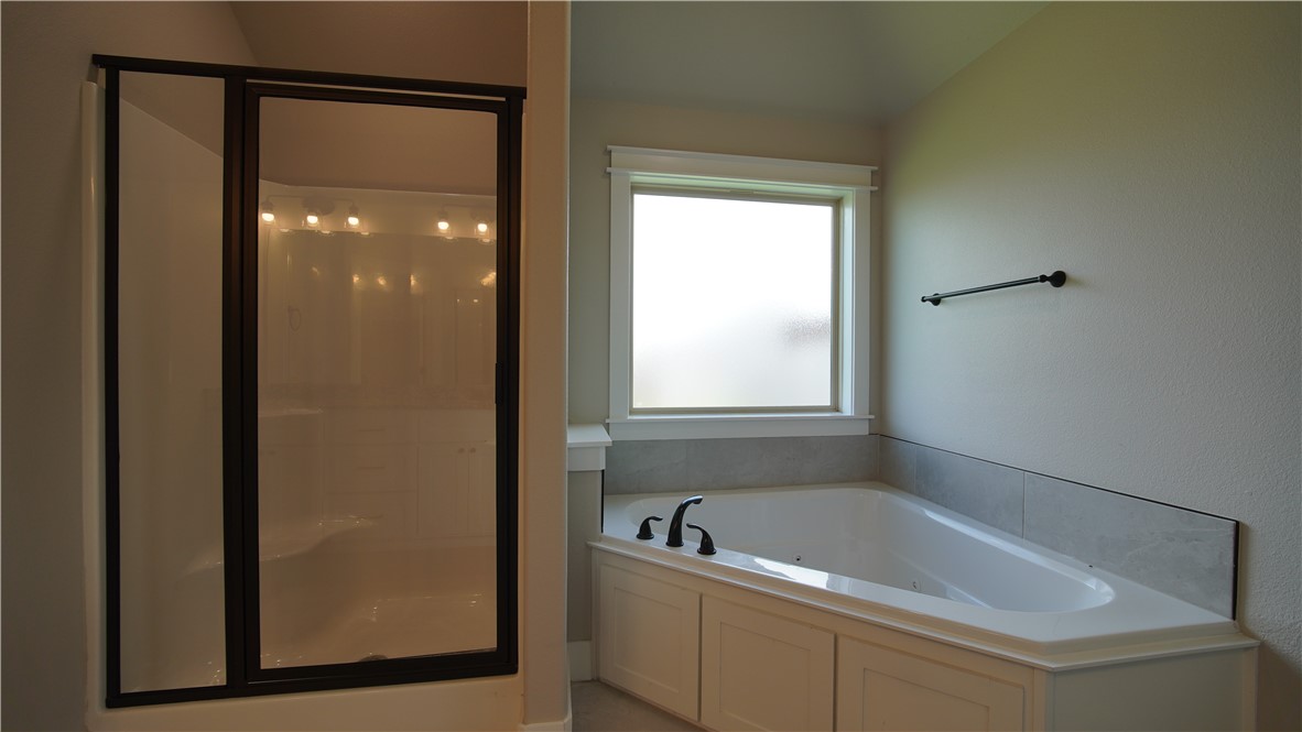 Hickory Meadows Sub Ph 1 - Residential