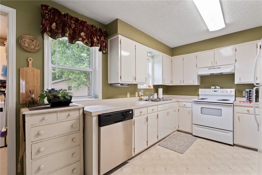 Roberts & Musteen Add Rogers - Residential