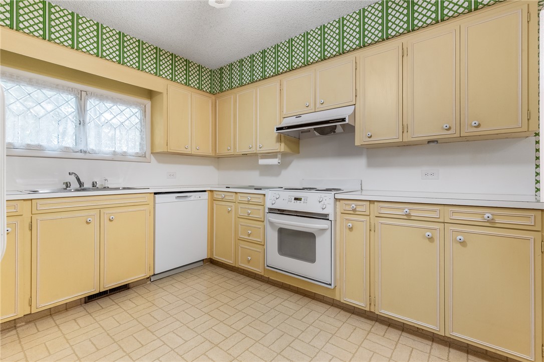 Harrison West - Residential