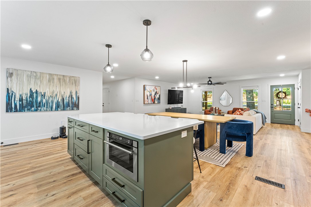 Lewis Estates - Residential