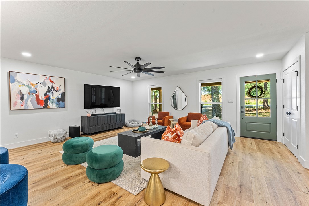 Lewis Estates - Residential