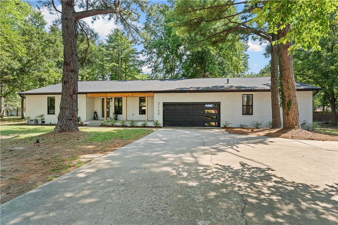 Lewis Estates - Residential