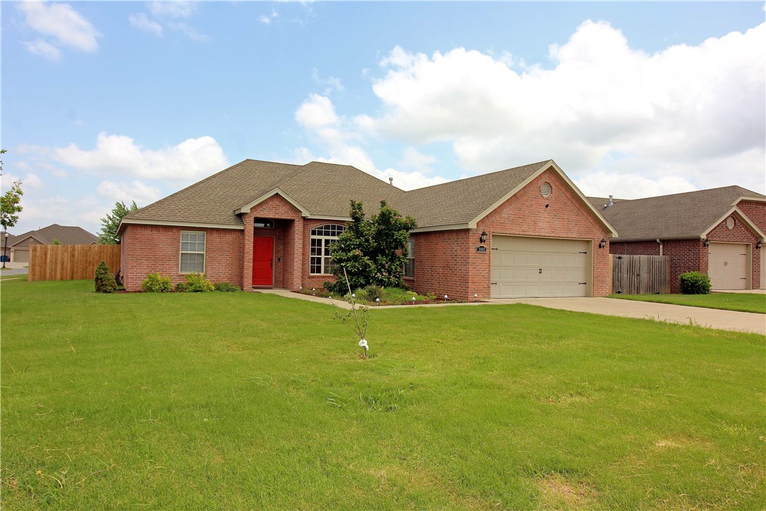 Riverwalk Farm Estate Ph III Bentonville - Residential Lease