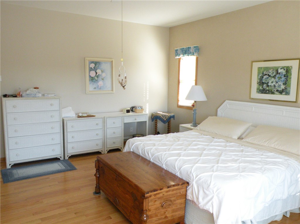 Unit 118 Holiday Island - Residential