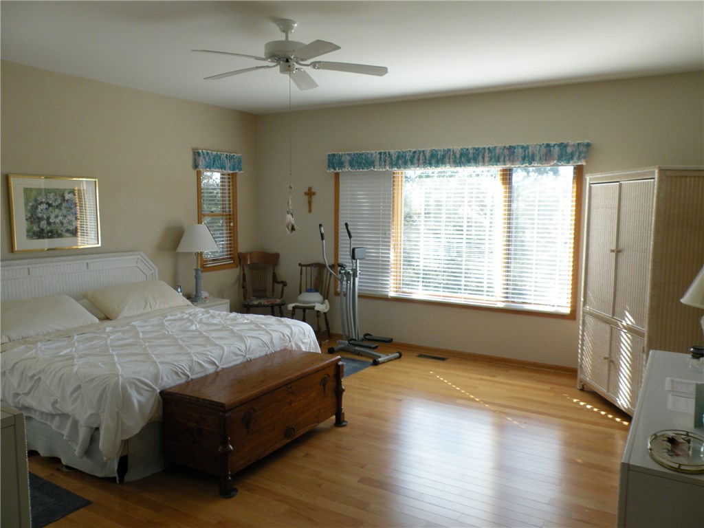 Unit 118 Holiday Island - Residential