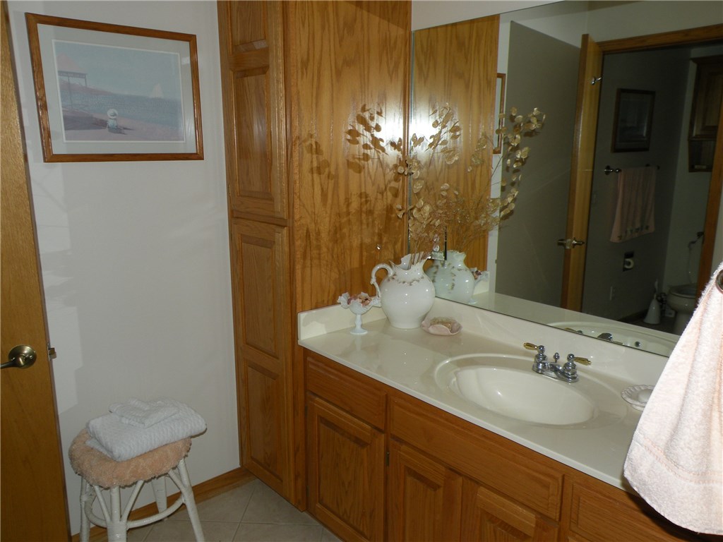 Unit 118 Holiday Island - Residential