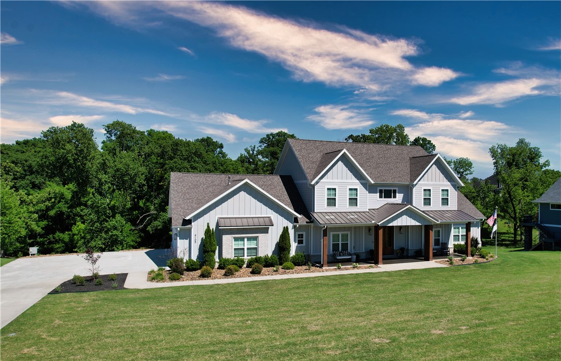 Meadows, The Little Flock - Residential