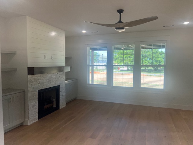 Spring Creek Farms Ph I Springdale - Residential