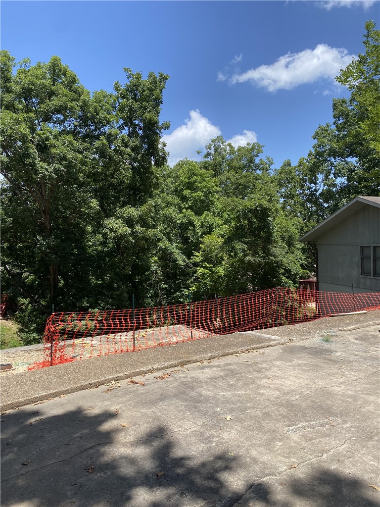 A Rare find in Bella Vista. Build 2 new townhomes side by side of these vacant townhome lots
