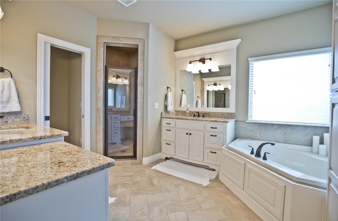 White Oak Trails - Residential
