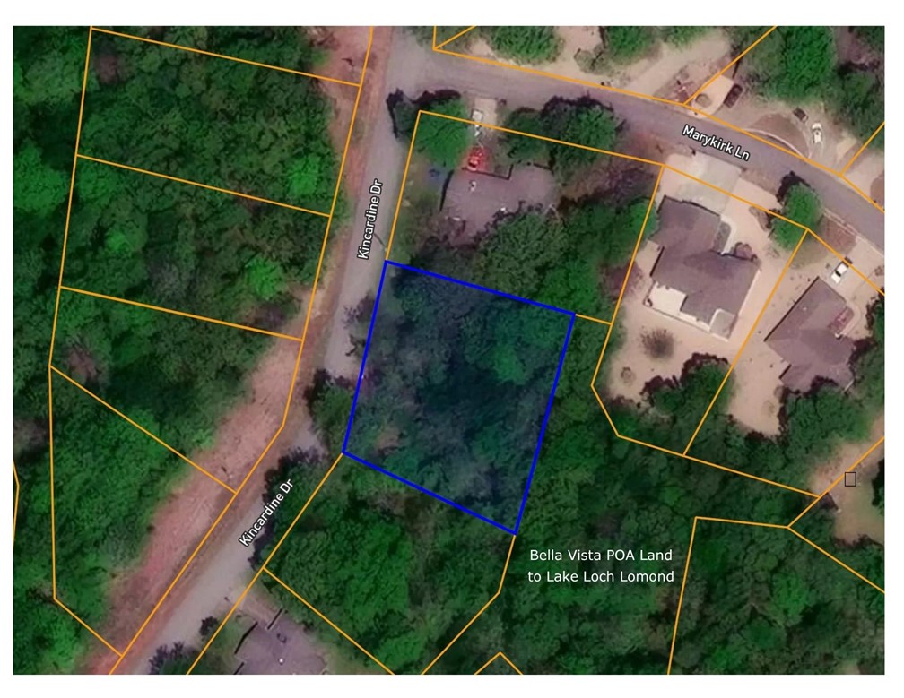 Easily buildable, backs up to BV POA wooded access to Lake Loch Lomond. Perc tested for up to three
bedrooms. Adjoining lot also available. Lake Loch Lomond is a recreational hub featuring a full service
marina, a large population of large mouth bass, two beaches, you can water ski, paddle board, and kayak.
Bella Vista is home to world renown mountain biking, Oz Trails Bike Park, golf courses, creeks and so
much more!