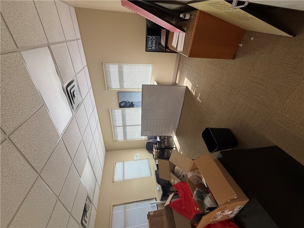 Springdale Business Center - Commercial Lease