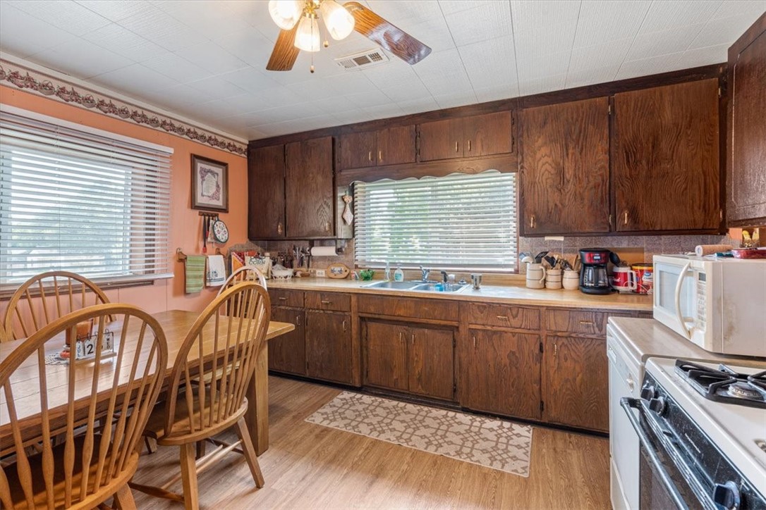 McGaugheys Orchard Add Rogers - Commercial Sale