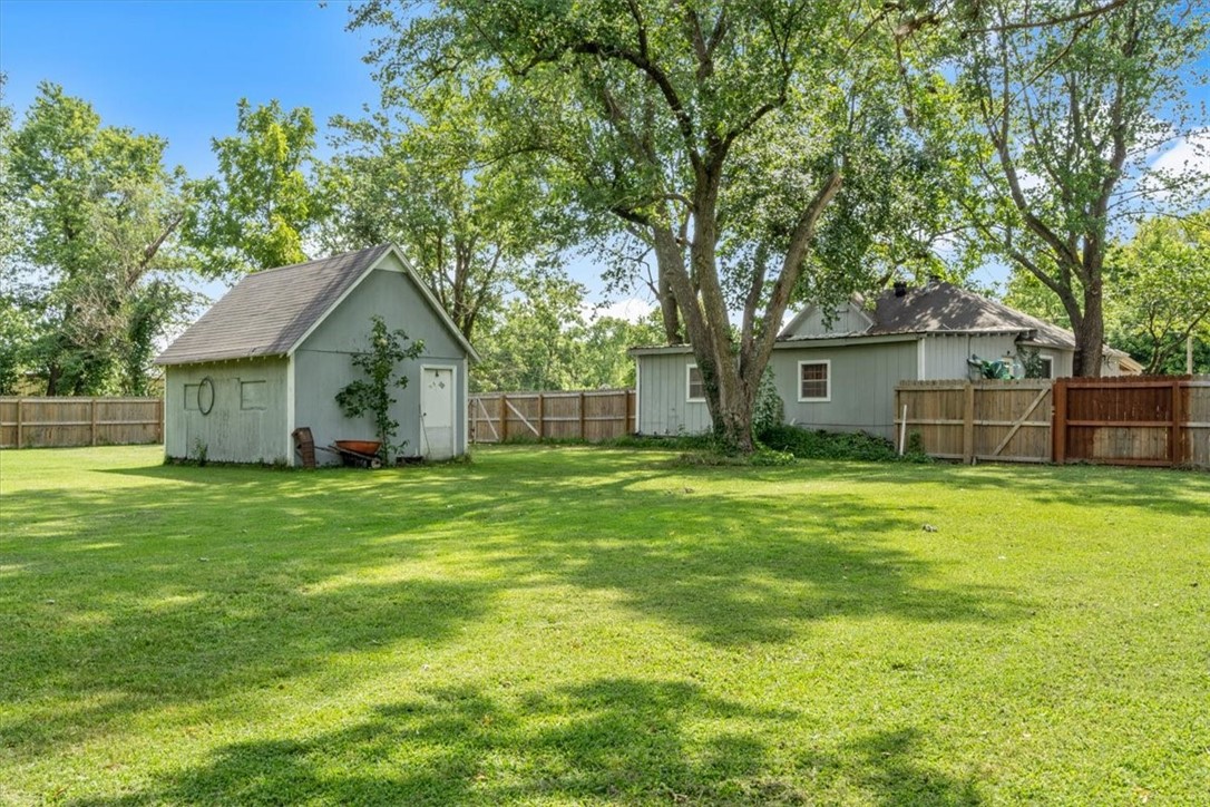 McGaugheys Orchard Add Rogers - Commercial Sale