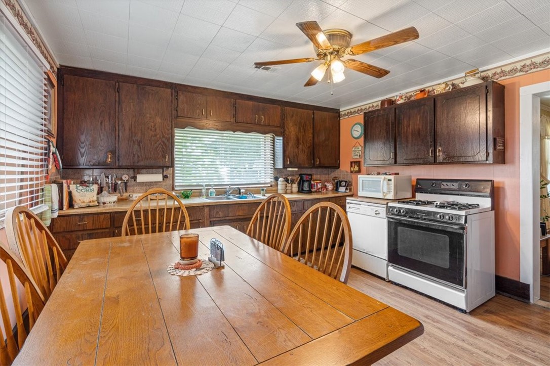 McGaugheys Orchard Add Rogers - Commercial Sale