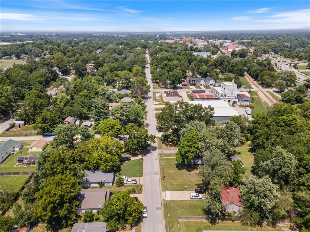 McGaugheys Orchard Add Rogers - Commercial Sale