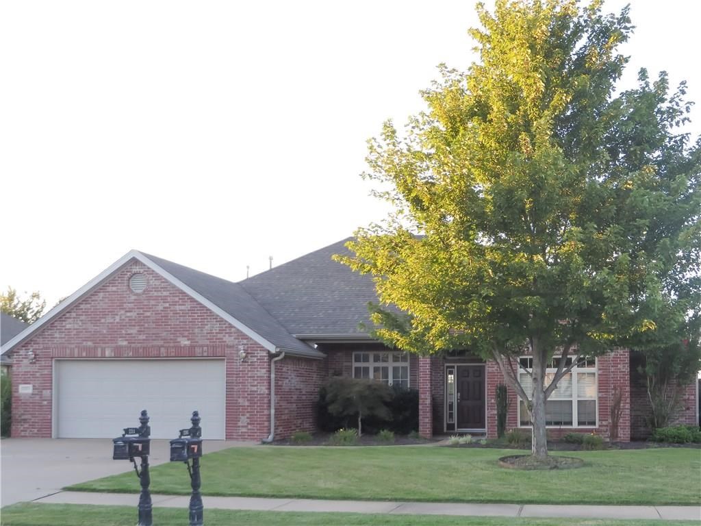 Immaculate 4 bedroom 3 bath home w/ formal dining room. Split floor plan, fireplace, oak cabinets, solid surface countertops, built-in desk, large yard wi/ privacy fence. Convenient location, close to park.