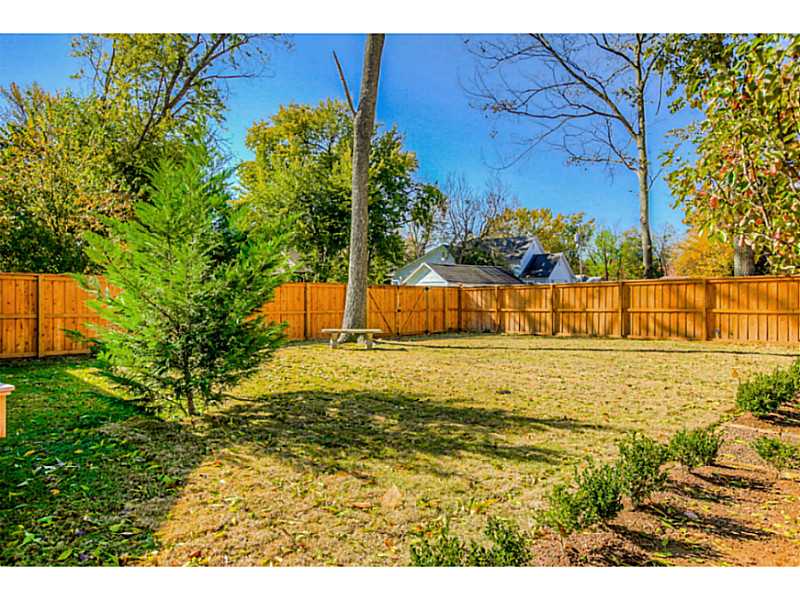 Walk to the downtown square, with this urban lifestyle location! Area of high end homes. Downtown SE area has been designated as "Entertainment & Art district" "ZONING IS DOWNTOWN EDGE" Lot is 50 x 132.