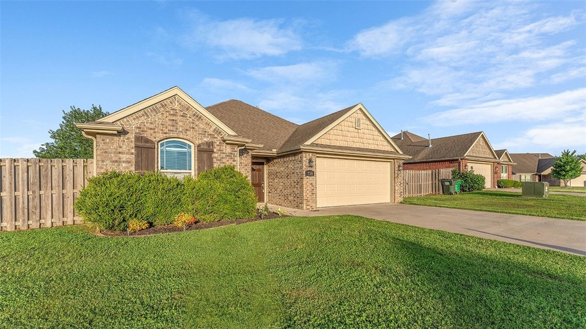 Bellewood Sub Centerton - Residential