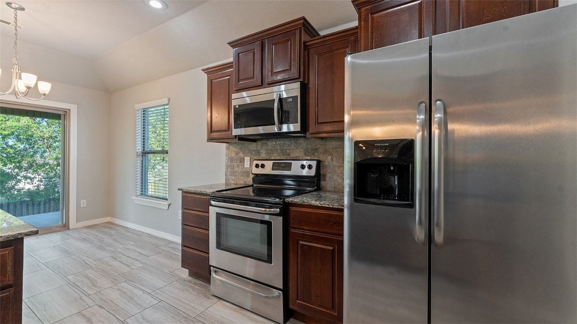 Bellewood Sub Centerton - Residential