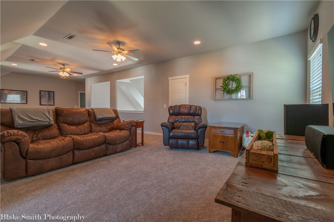 Hughmount - Residential Lease