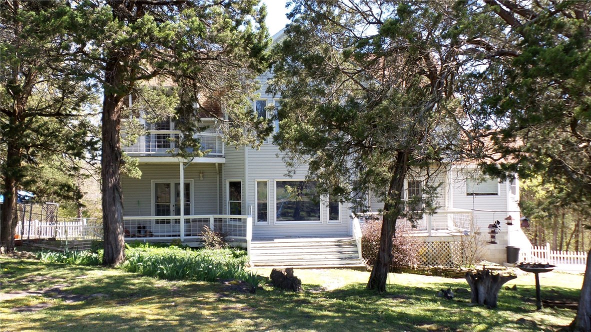 Unit 116 Holiday Island - Residential