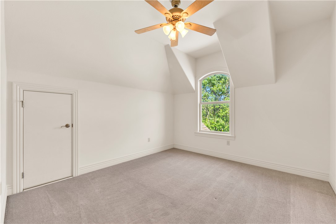 Pinnacle Gardens Sub Rogers - Residential
