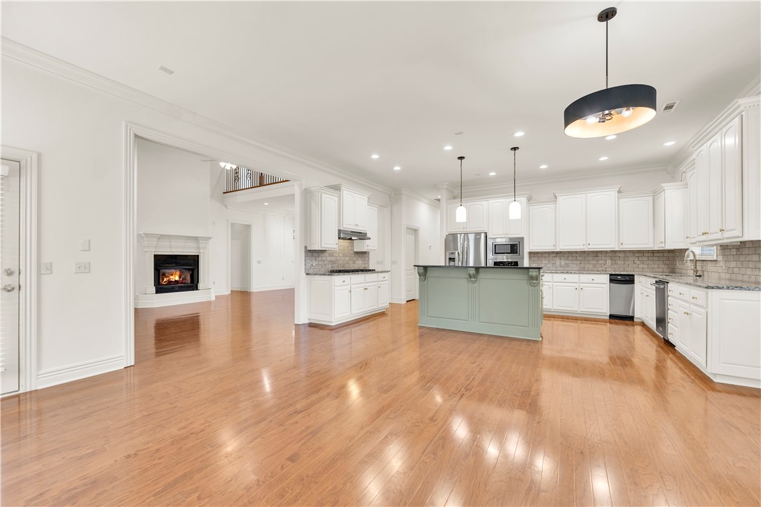 Pinnacle Gardens Sub Rogers - Residential
