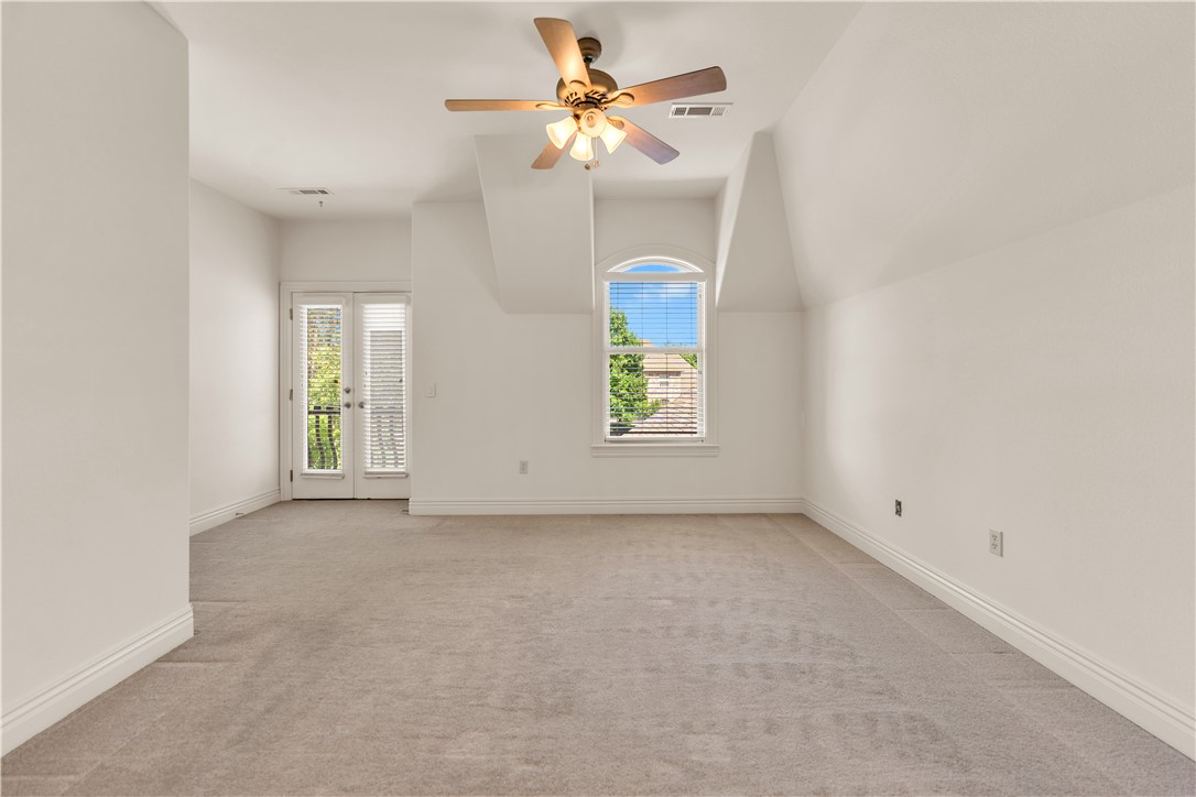 Pinnacle Gardens Sub Rogers - Residential