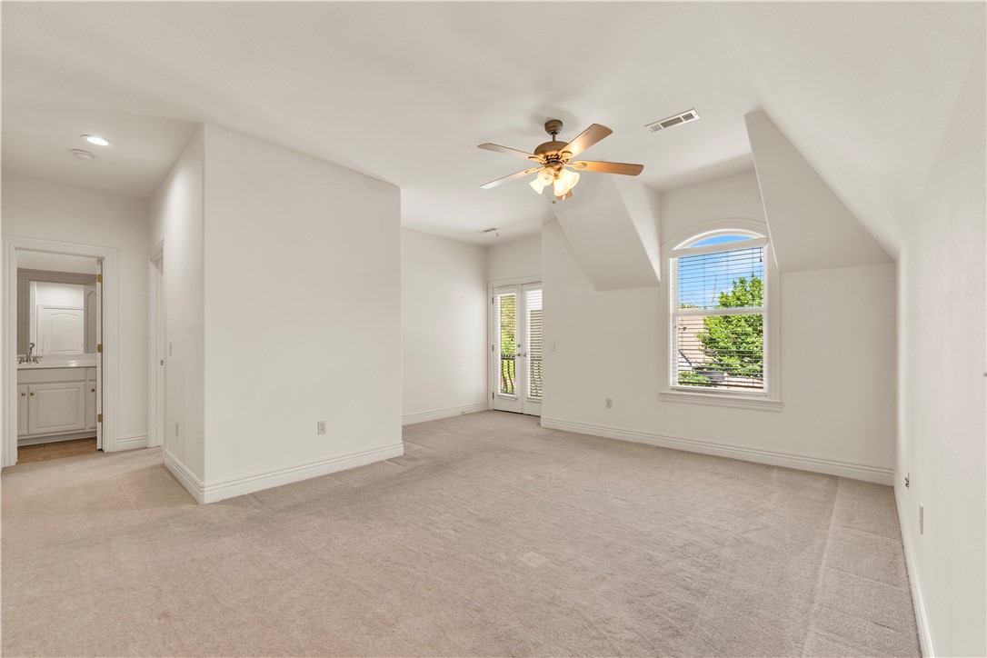 Pinnacle Gardens Sub Rogers - Residential