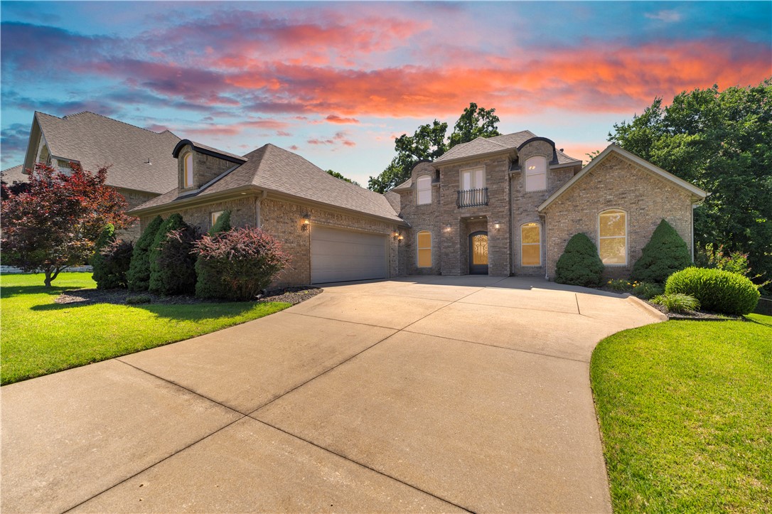 Location, lifestyle, and convenience define this beautifully updated home in the heart of Pinnacle Hills. Just minutes from The Promenade, top restaurants, entertainment, medical facilities, corporate offices, and everyday conveniences, this home offers the perfect balance of space and accessibility. The highly functional floor plan features four bedrooms on the main level, multiple living and gathering spaces, and a spacious upstairs loft and bonus room that easily adapts to your lifestyle, whether for a home office, media room, fitness space, or guest retreat. The expansive kitchen opens to comfortable living areas designed for both everyday living and entertaining. Recent improvements, including a newer roof, fresh interior paint, updated lighting, and modern fixtures, provide a move-in-ready experience. Offering exceptional space, flexibility, and one of Rogers' most desirable locations, this home is an outstanding opportunity to enjoy the Pinnacle lifestyle at an attractive price point.