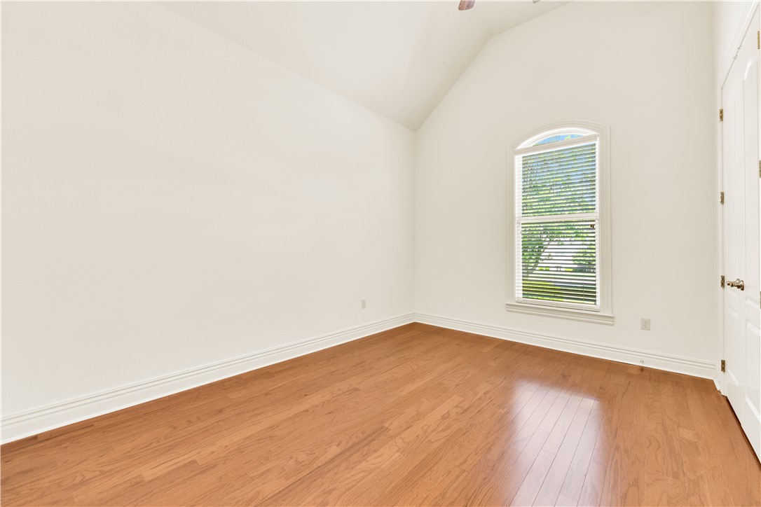 Pinnacle Gardens Sub Rogers - Residential
