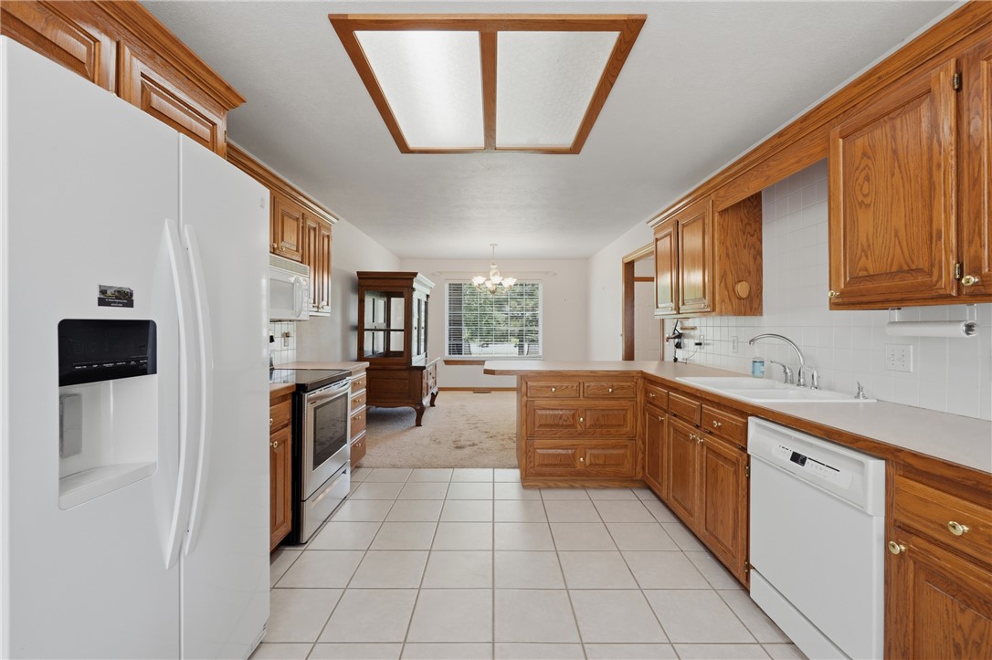 Unit 9 Holiday Island - Residential