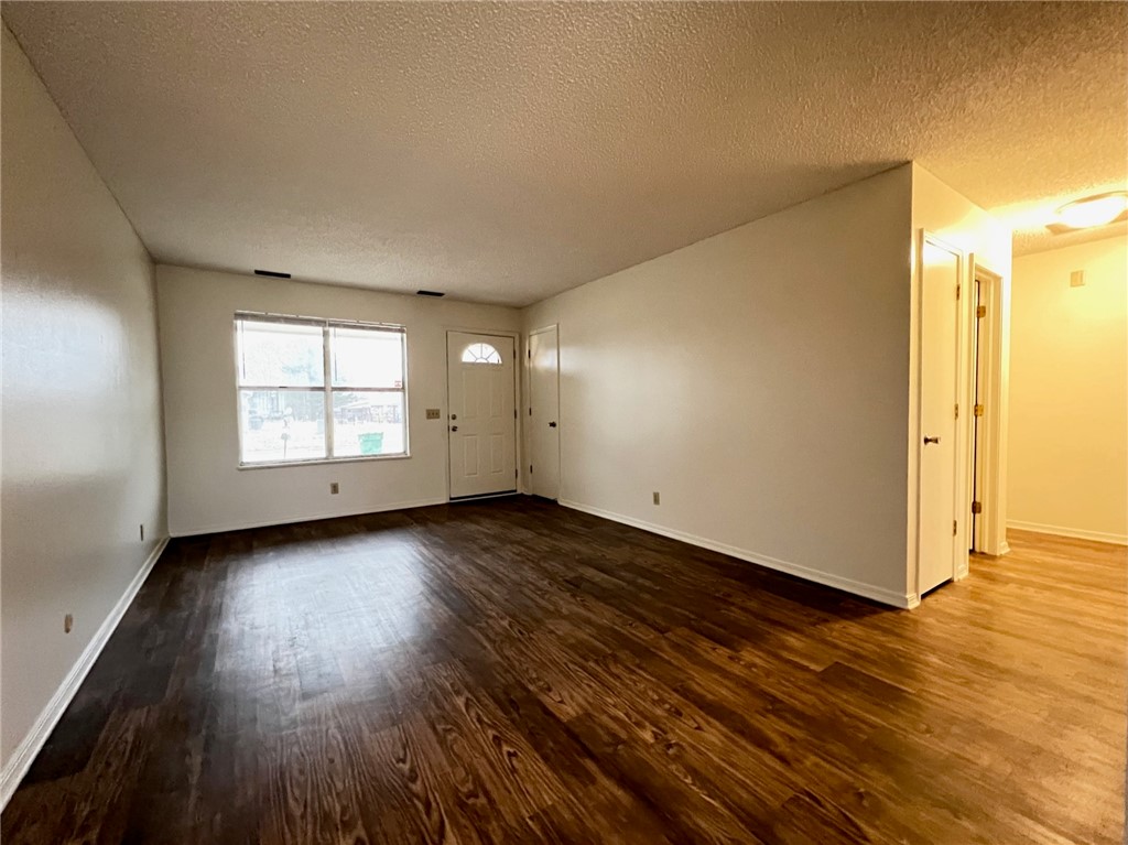 n/a - Residential Lease
