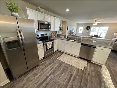 WALNUT HILL SUB PH V-PEA RIDGE - Residential