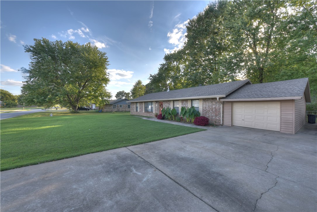 Calvin Phillips - Residential