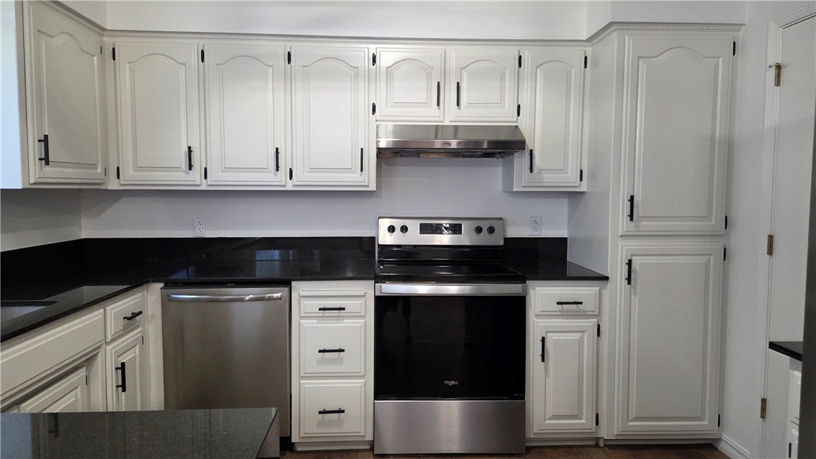 Lester Sub Ph Ii - Residential Lease