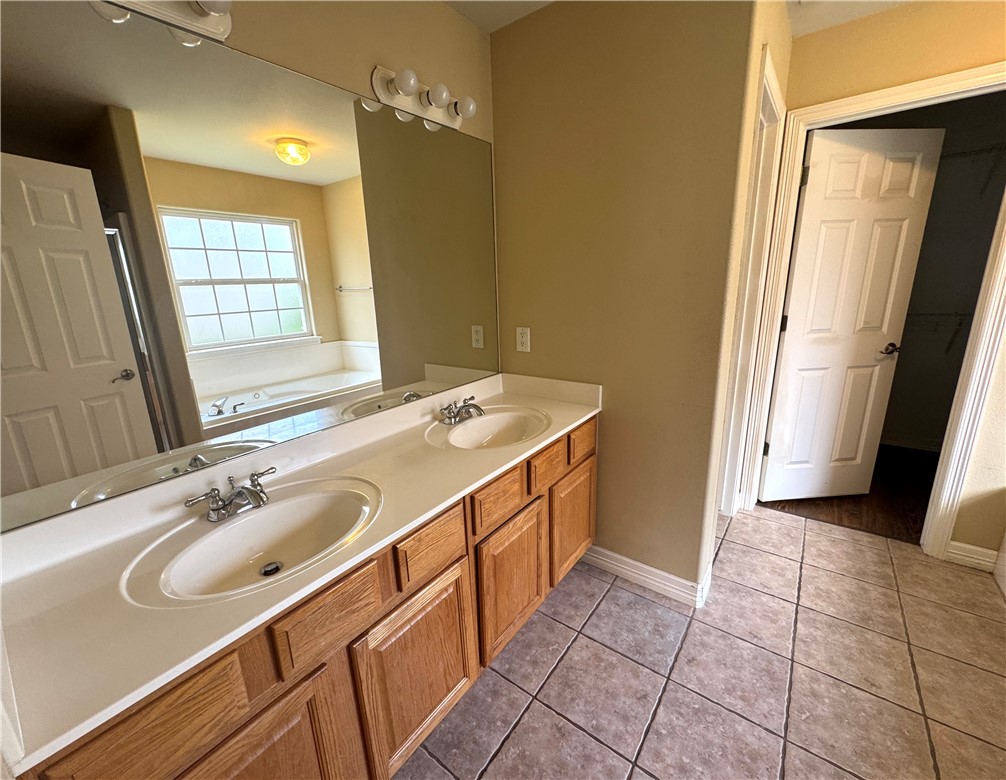 Maidstone Sub Bentonville - Residential
