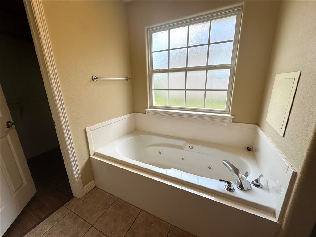 Maidstone Sub Bentonville - Residential
