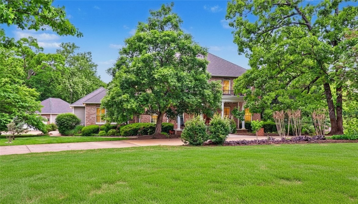 This custom-built, one-owner home sits on 1.79 acres offers quality construction by Gary Streigler. The main house has 4029 SF, a 623 SF pool house, a 3-car attached garage, and a 3-car detached garage. Interior highlights include a flex room, den w/double fireplace, office, chef’s kitchen with SubZero fridge/freezer, Viking range, and walk-in pantry. There are 5 BRs, 3.5 BAs, and a shower in the garage. The pool house features a full bath, living space, and kitchenette. Public water but there is a 600’well that is used for front irrigation system. Electric, invisible fence around whole yard. Heated floors in primary bath. 2 water heaters for house & 1 for pool house. Front & back yard is garnished by beautiful landscaping. Enjoy a gunite pool w/a diving board. Schedule a visit to see all this home has to offer.