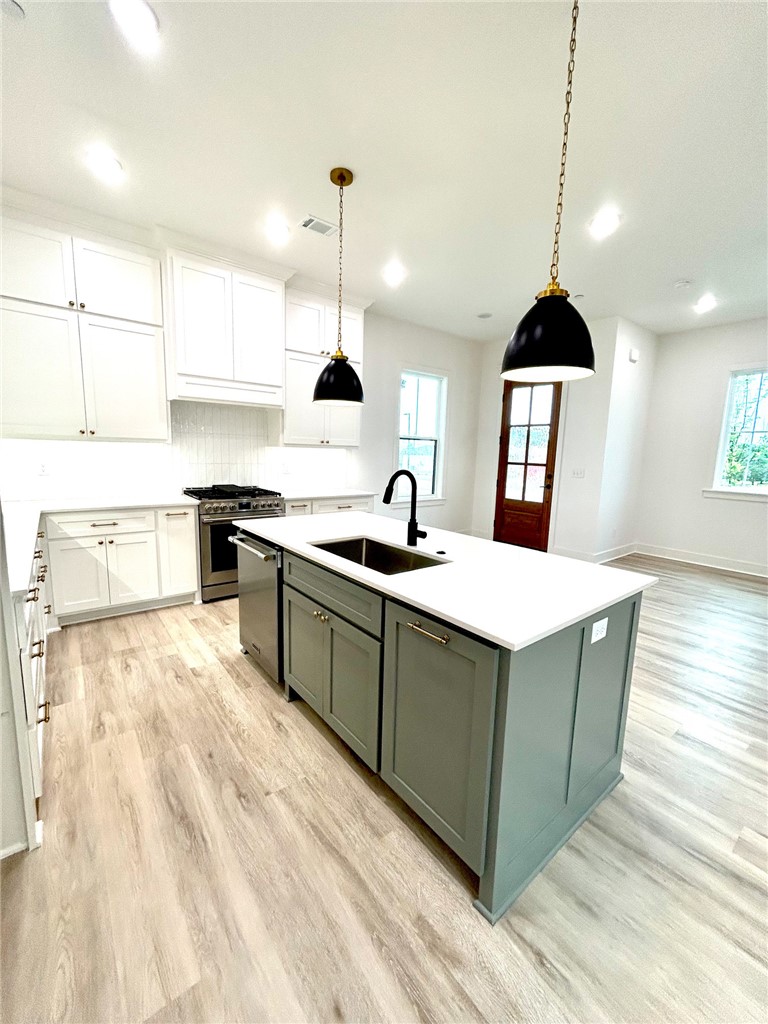Village At Pinnacle Hills, The Rogers - Residential Lease