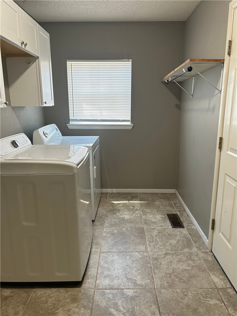 Austins Sub Decatur - Residential Lease