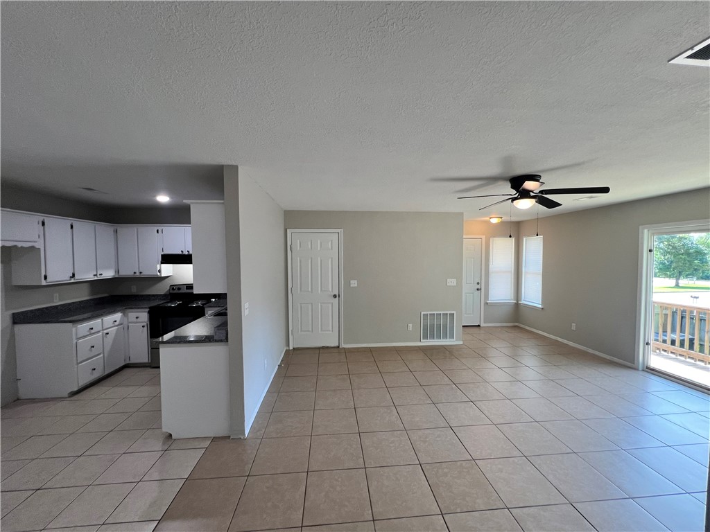 Replat Greenland Acres Ph I - Residential Lease