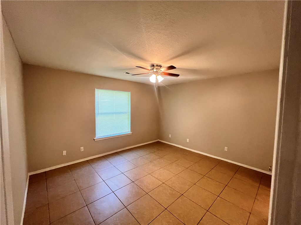 Replat Greenland Acres Ph I - Residential Lease