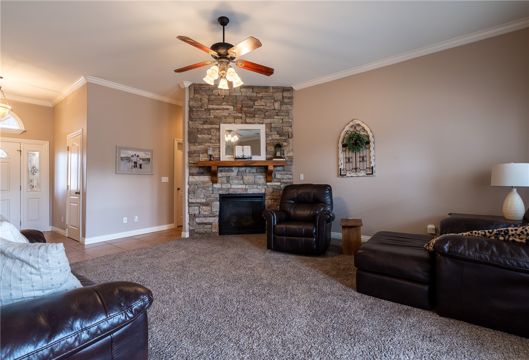 Paige Place Sub Ph 2 Siloam Spgs - Residential