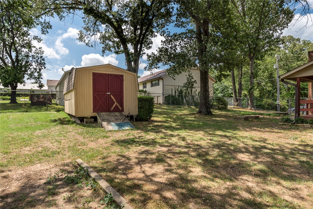 Blue Hill - Residential