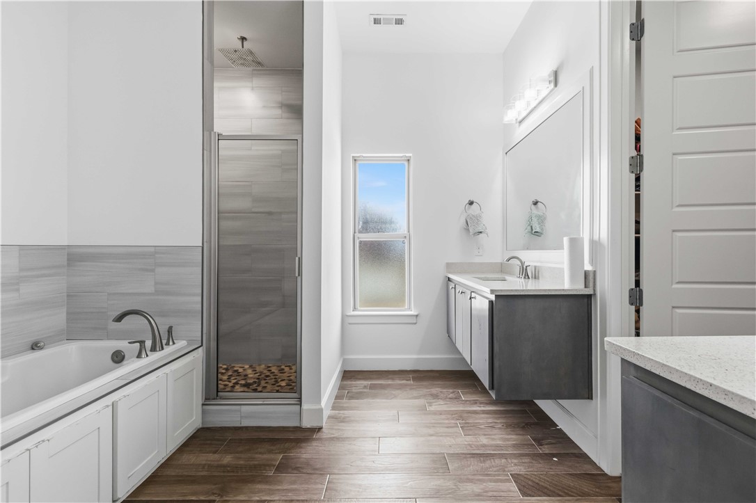 Edgar Estates Sub Bentonville - Residential