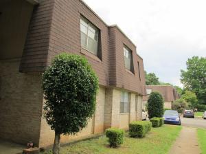 Great Investment property! 40 unit apartment complex with many UPDATES! Very low vacancy rate and over $227,000 in potential annual income. Don't miss your chance to be your own boss!