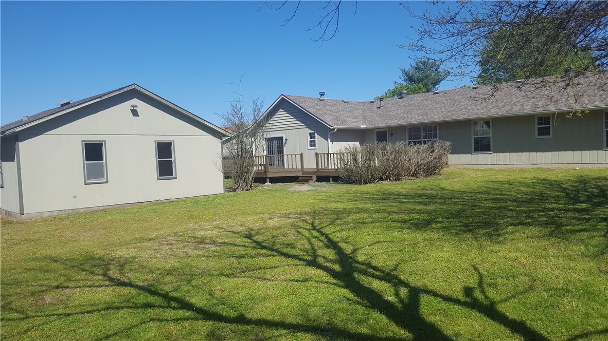 Ranch Plaza Rogers - Residential