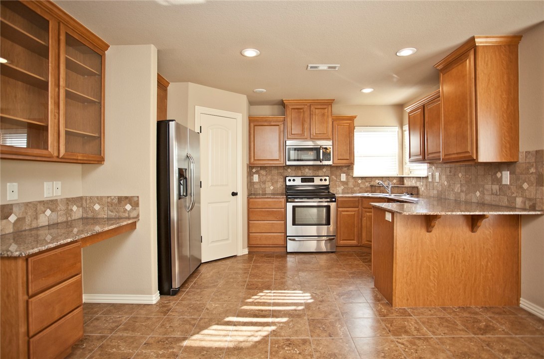 Clearwood Crossing - Residential Lease